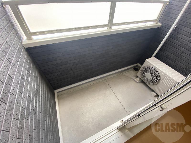 13/21 バルコニー