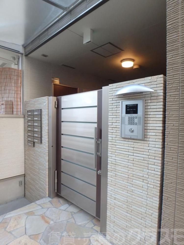 5/8 エントランス