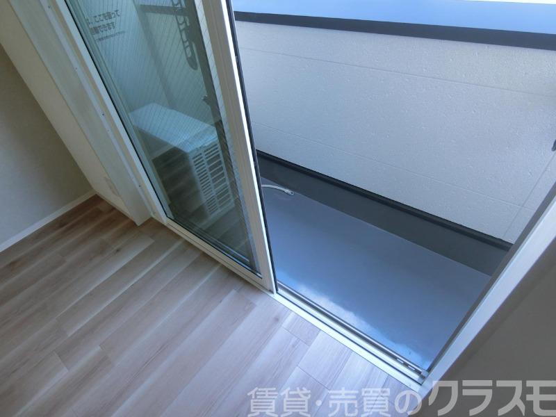 23/30 バルコニー