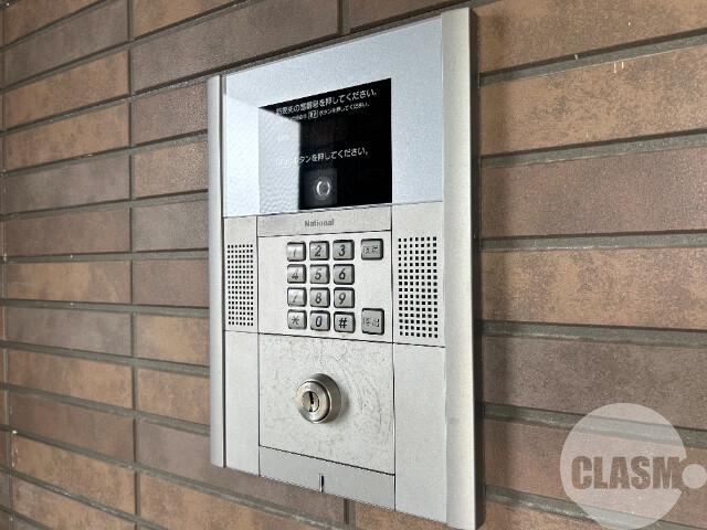 22/29 エントランス