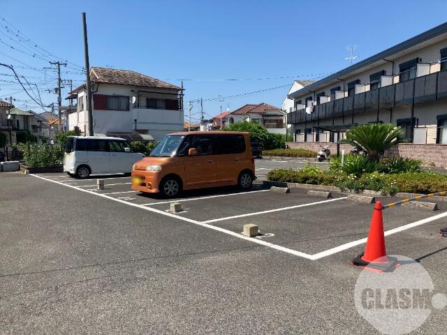 2/7 駐車場