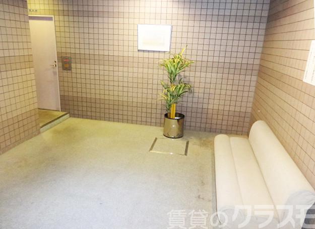 20/25 エントランス