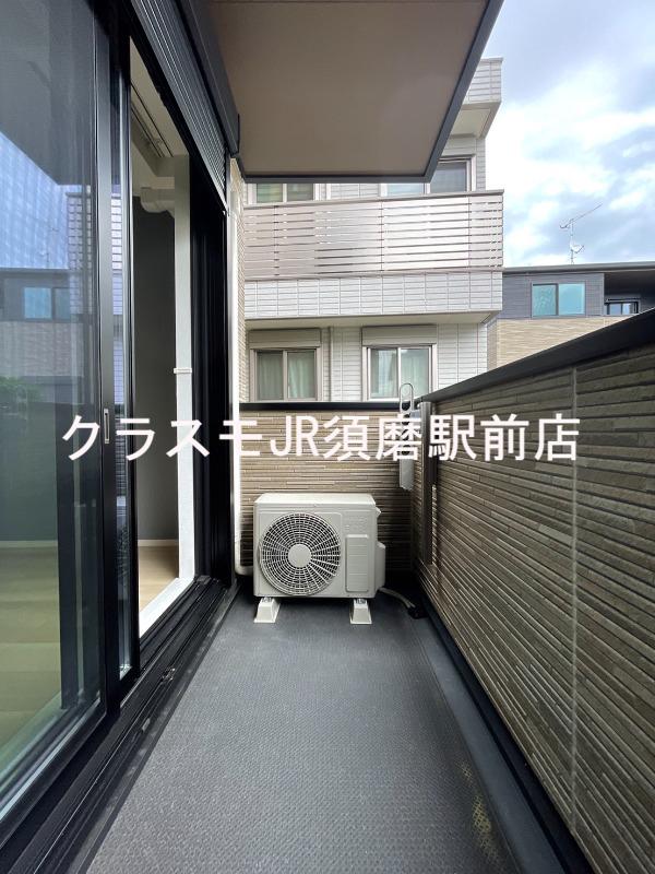 21/30 バルコニー