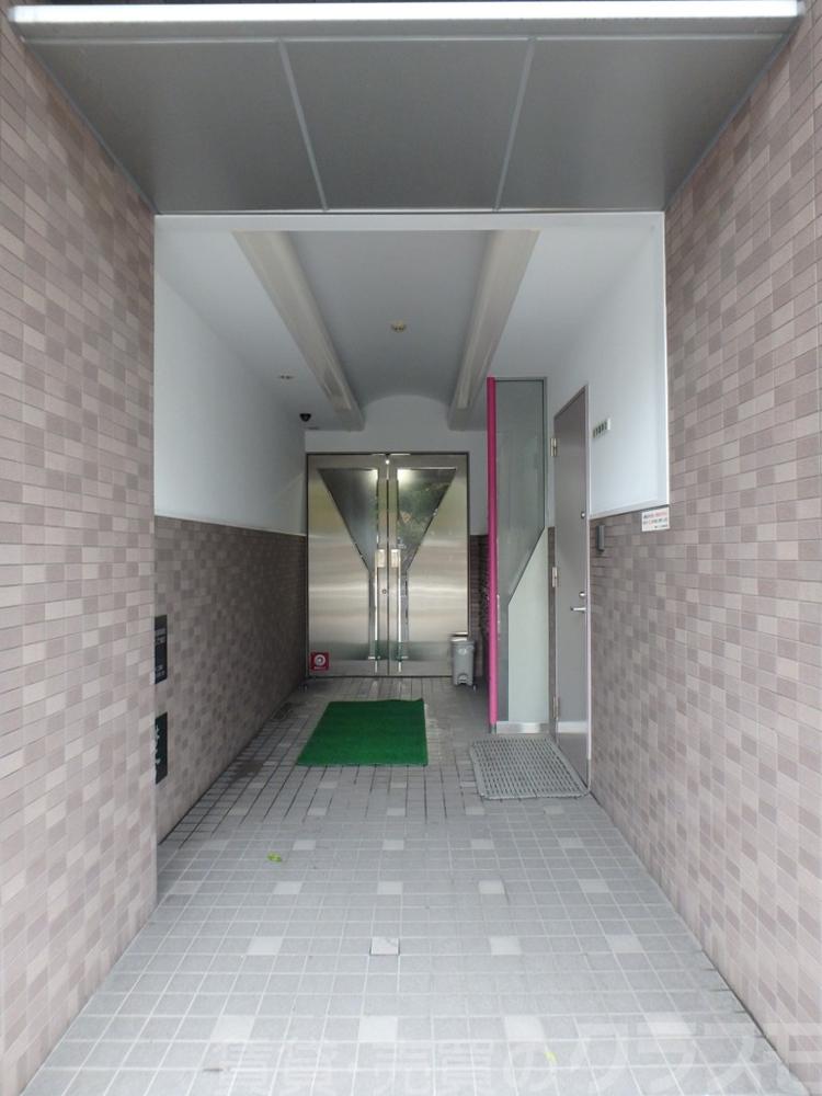 3/7 エントランス