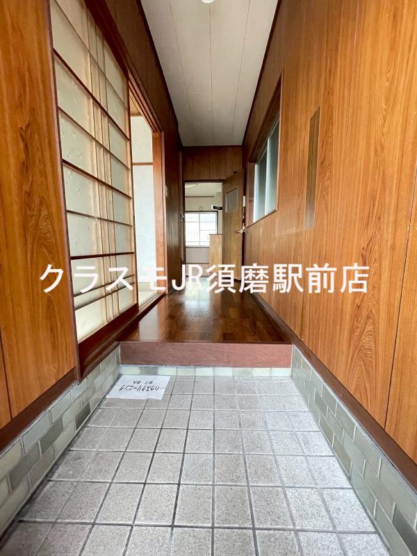 19/30 玄関