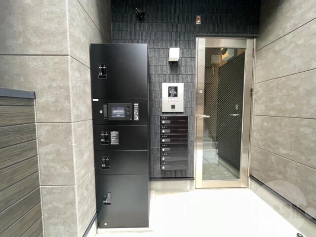 22/30 エントランス