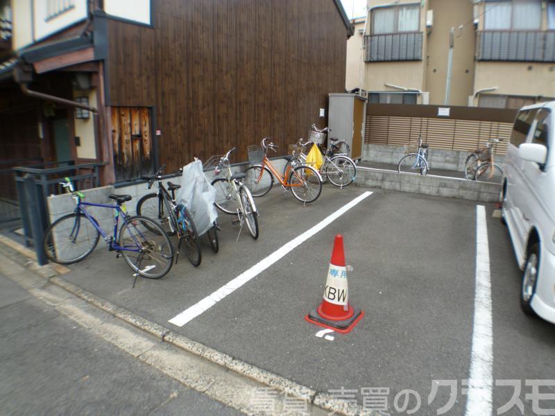 2/2 エントランス