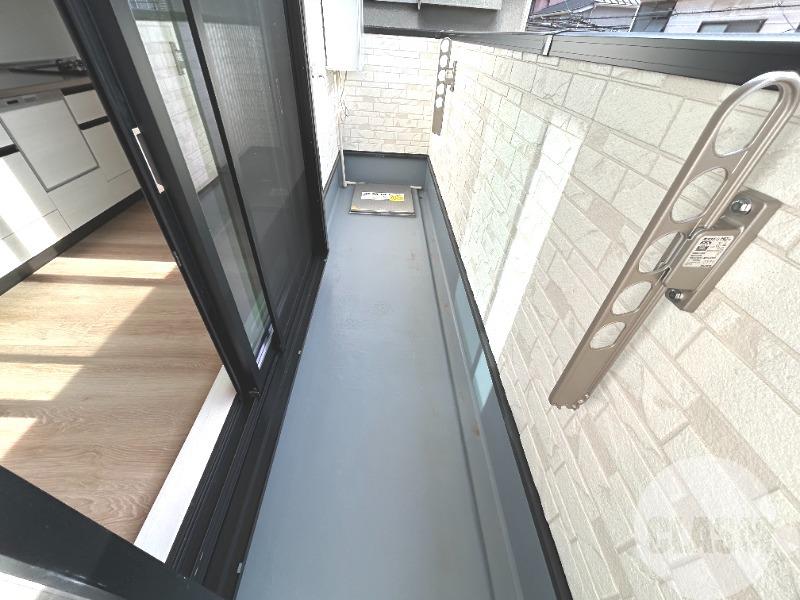 16/28 バルコニー