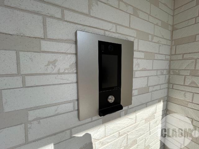 21/28 エントランス