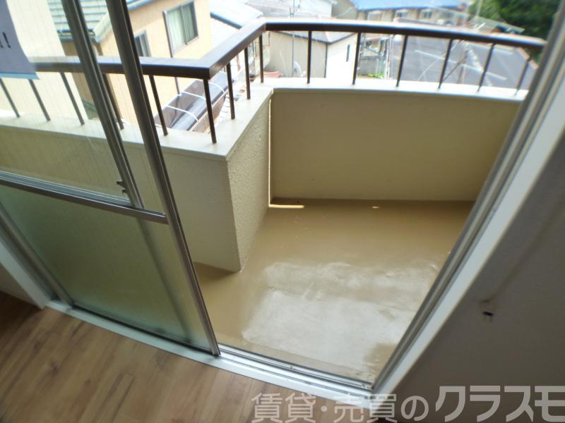 25/30 バルコニー