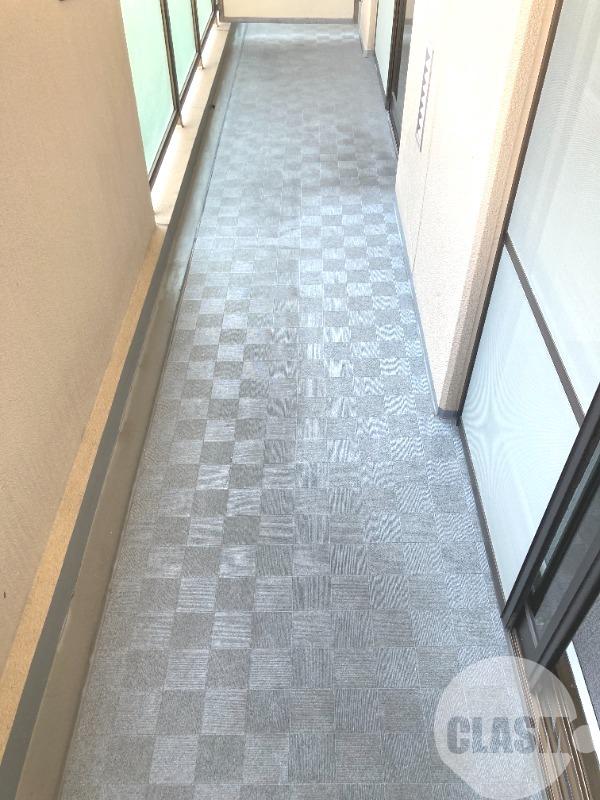 16/27 バルコニー