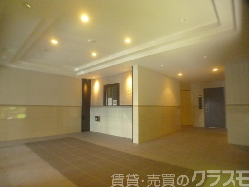 2/3 エントランス