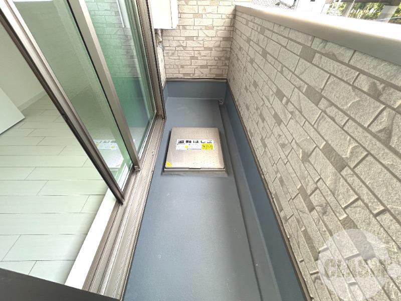 16/27 バルコニー