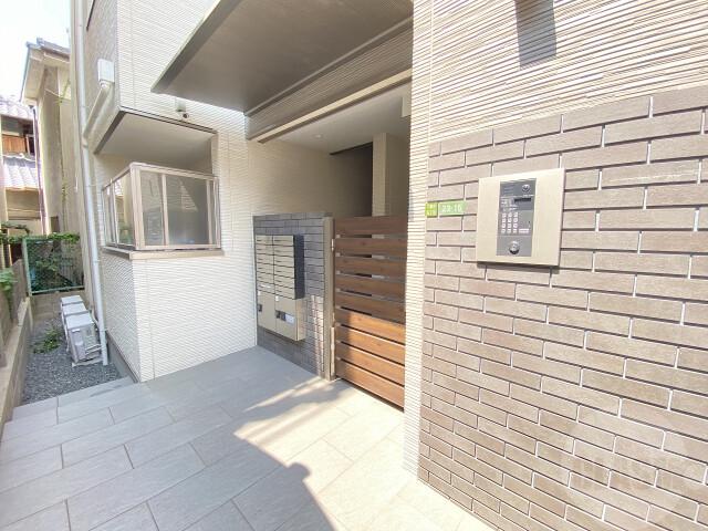 15/24 エントランス