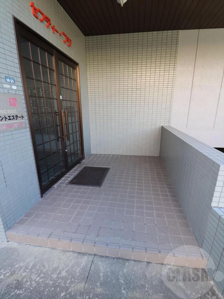 2/10 エントランス