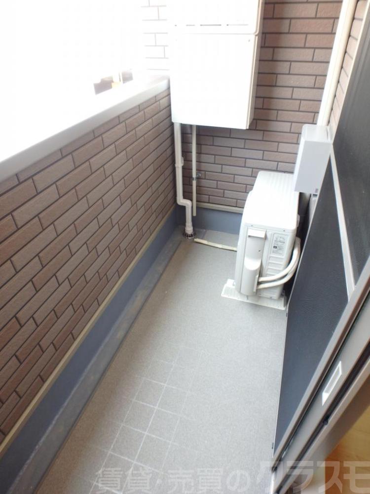 21/30 バルコニー