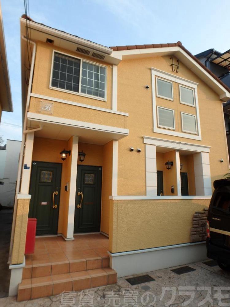 25/30 エントランス