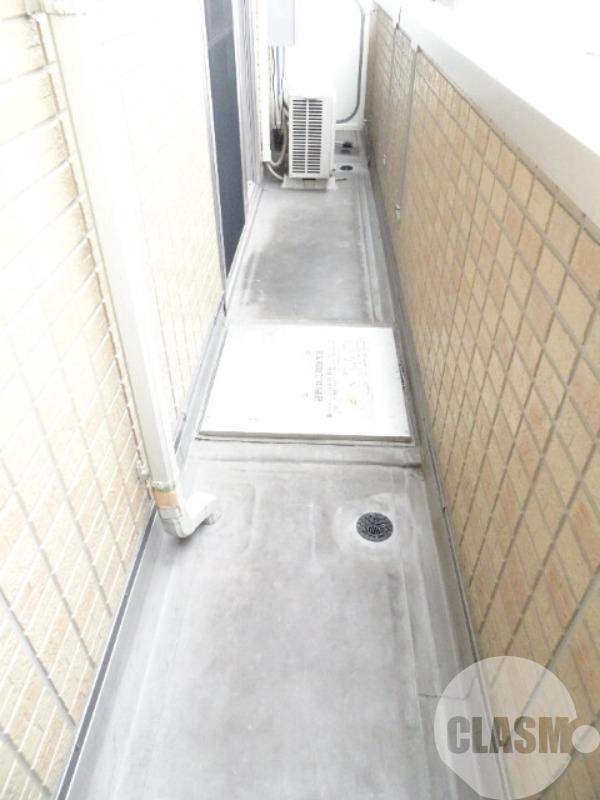 16/27 バルコニー