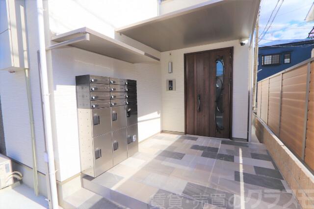 19/22 エントランス