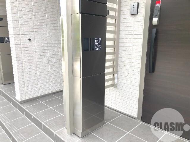 20/27 エントランス