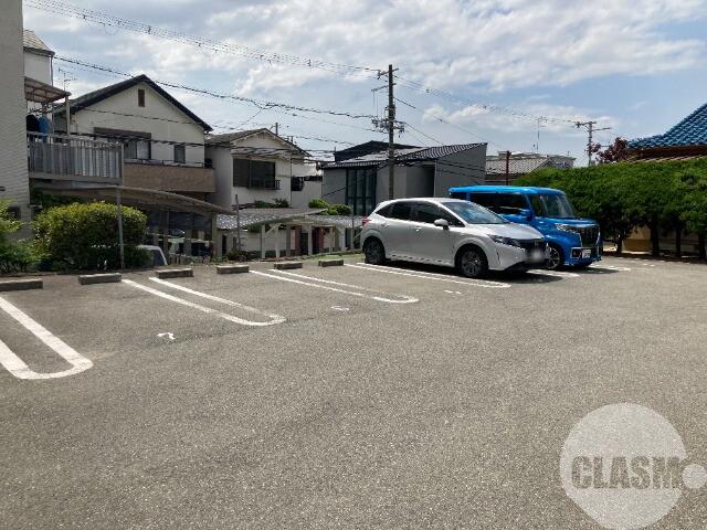 2/8 駐車場