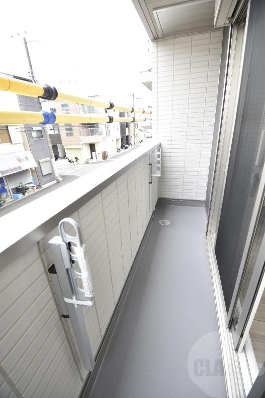 20/30 バルコニー