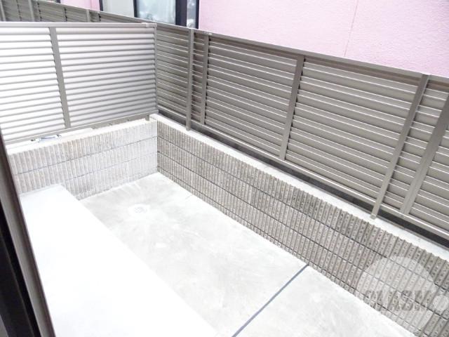 18/30 バルコニー