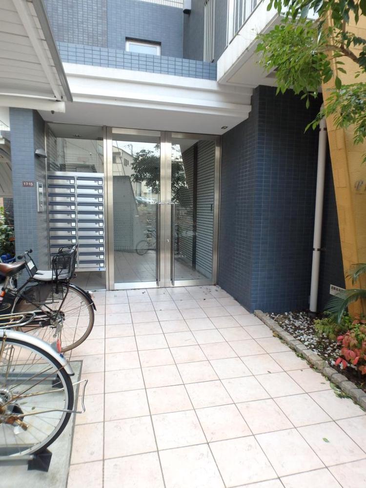 2/11 エントランス