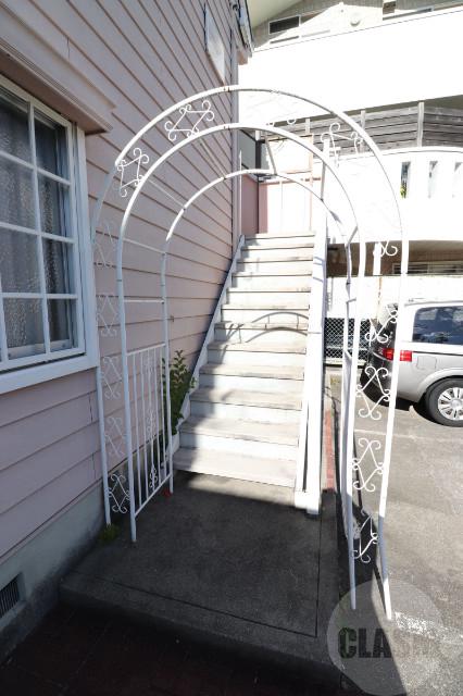 22/29 エントランス