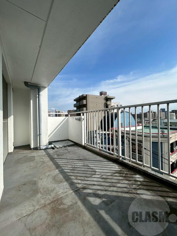 13/30 バルコニー