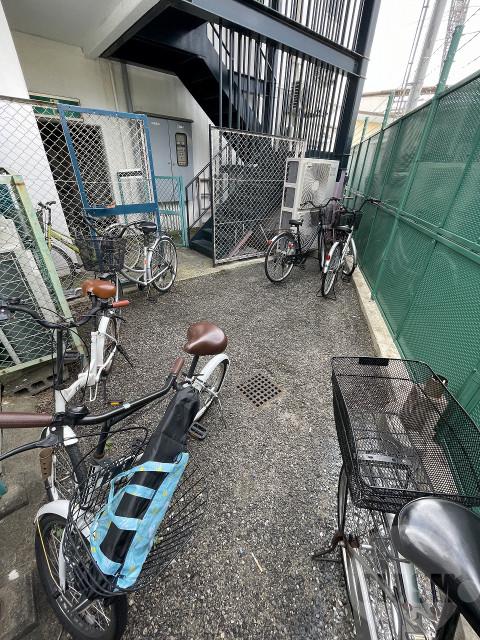 22/30 駐車場