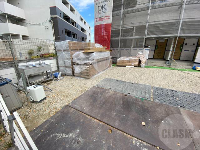 19/26 エントランス