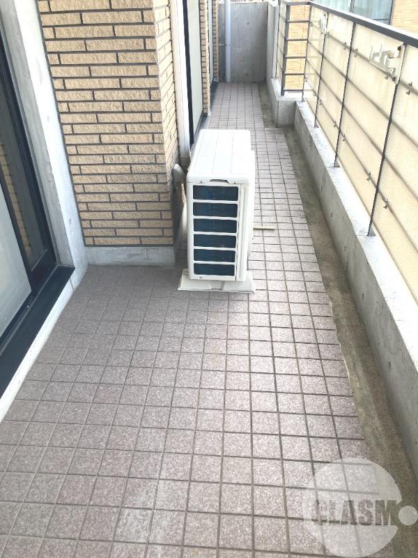 15/26 バルコニー