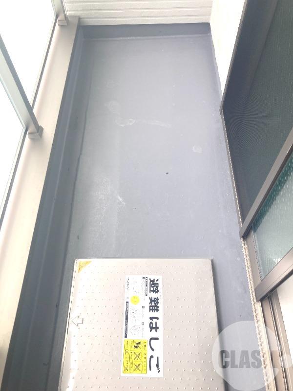 16/27 バルコニー