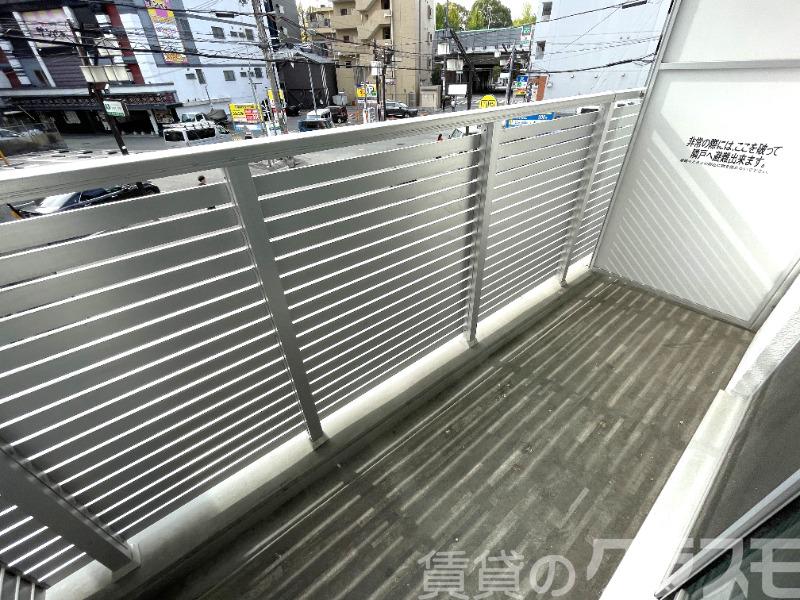 16/27 バルコニー