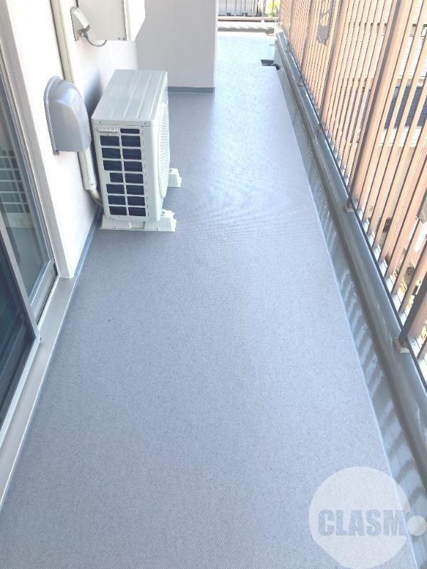 16/27 バルコニー