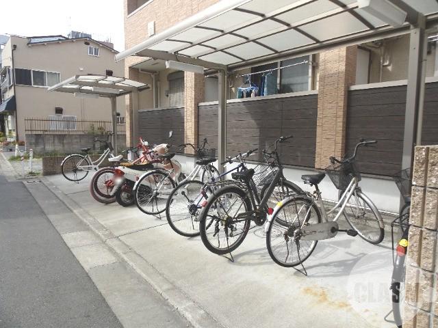 16/28 エントランス