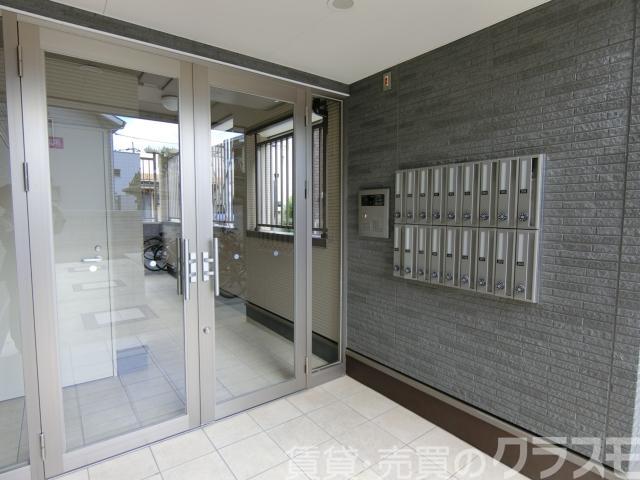 29/30 エントランス