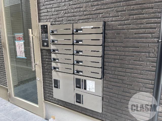 20/27 エントランス