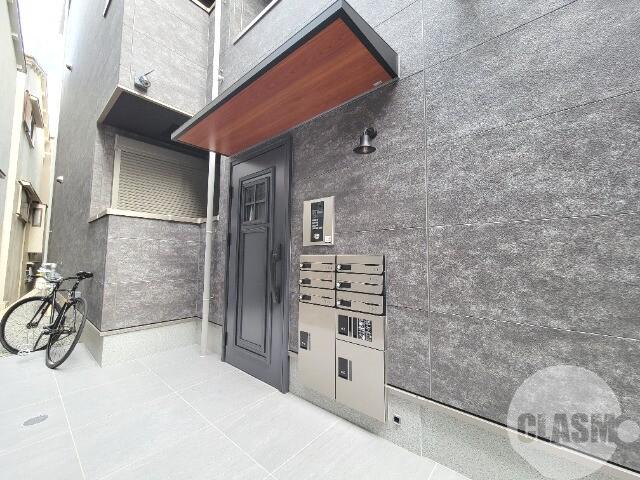 19/24 エントランス