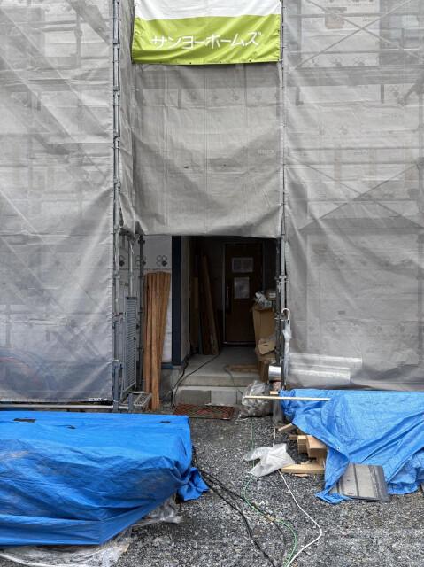 14/25 エントランス