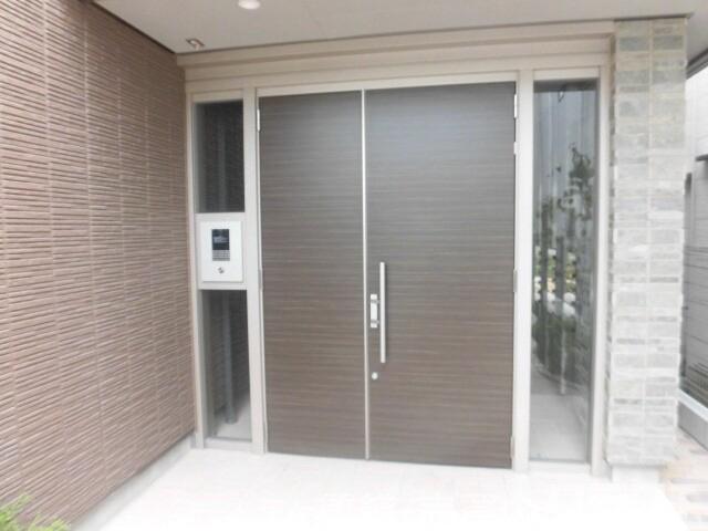 2/4 エントランス