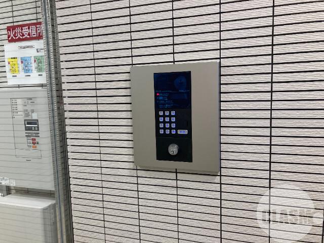 20/25 エントランス