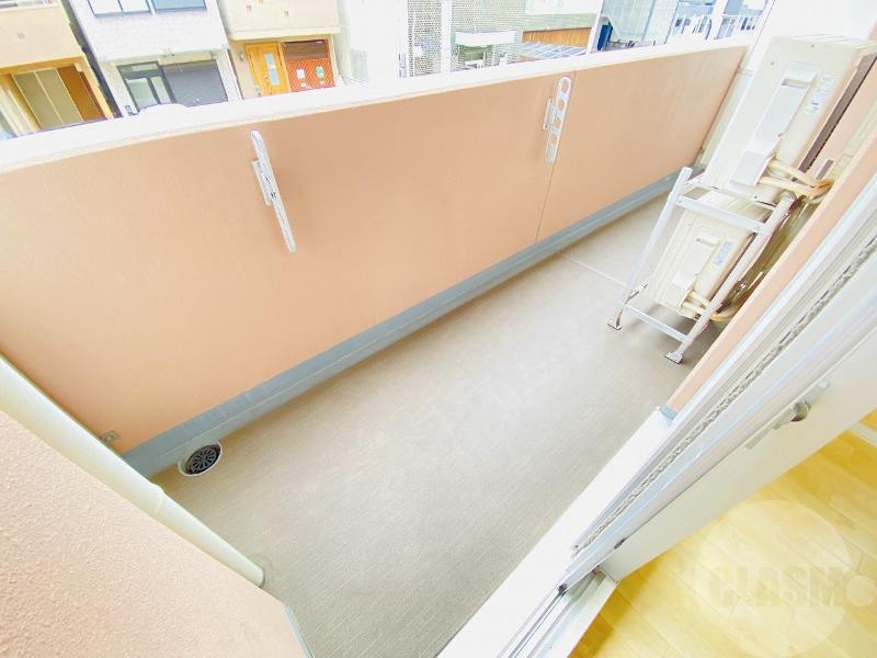 13/26 バルコニー