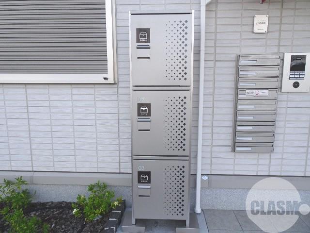 22/30 エントランス