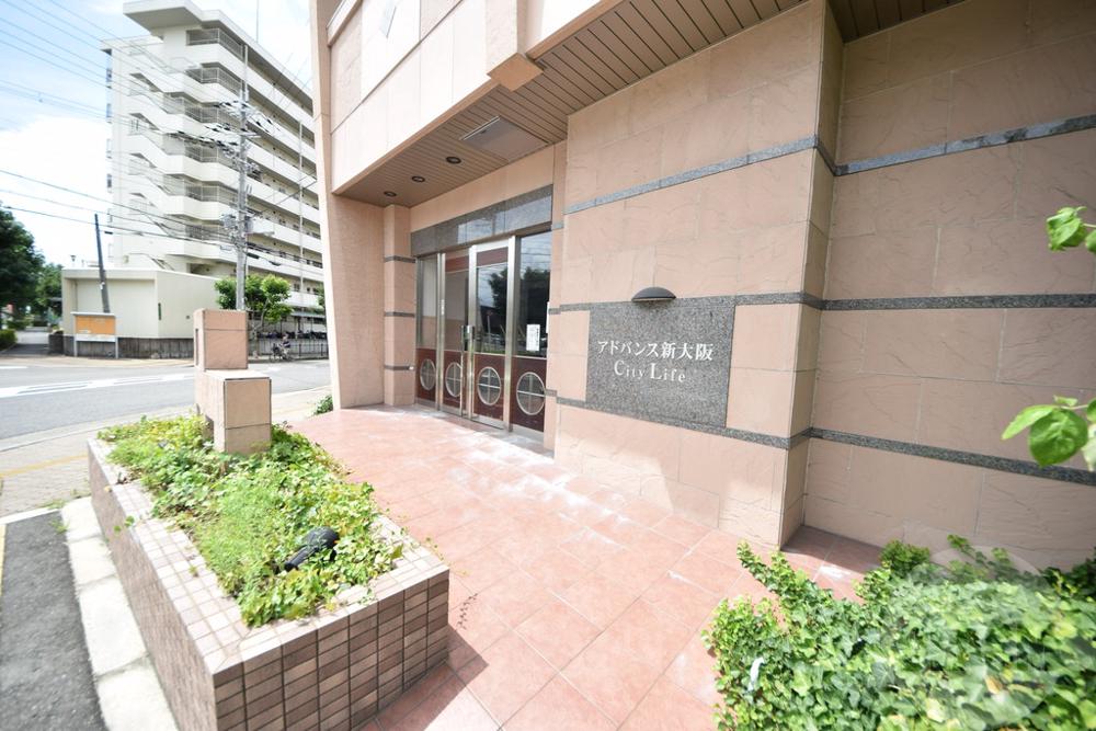 17/27 エントランス