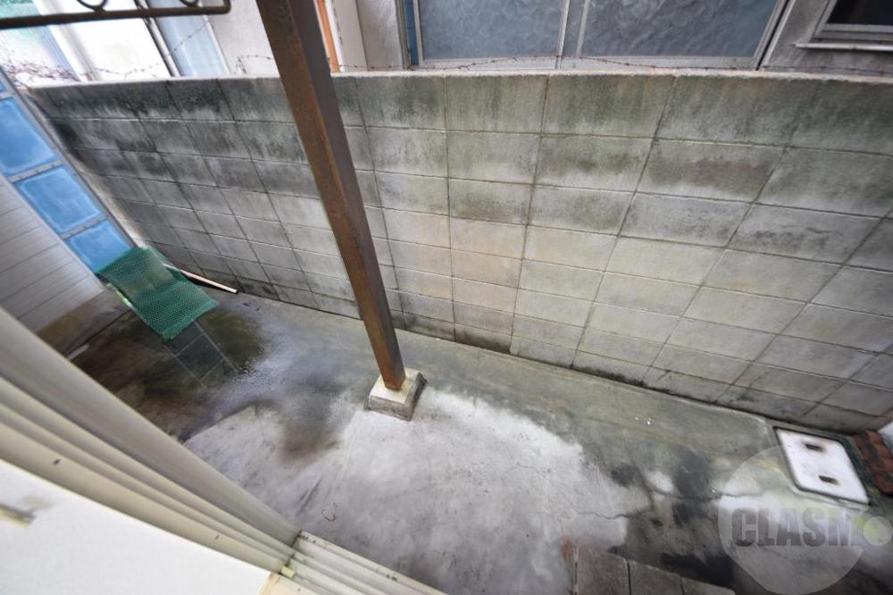 13/30 バルコニー