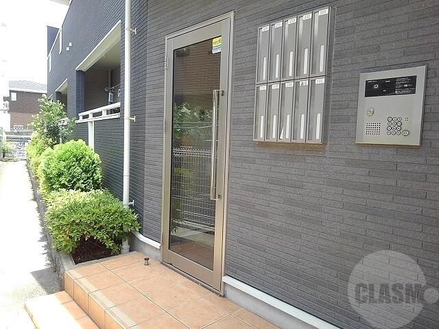 13/21 エントランス