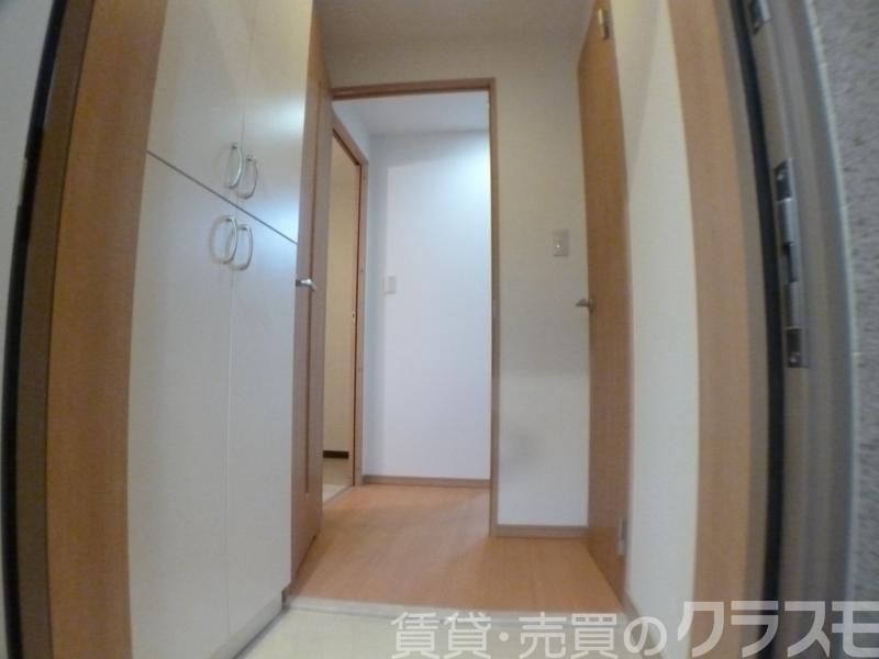 18/30 玄関