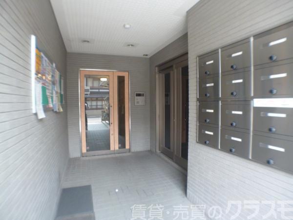 29/30 エントランス